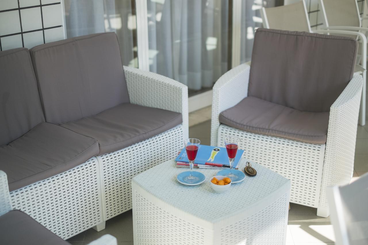 Hotel Latini ريميني المظهر الخارجي الصورة